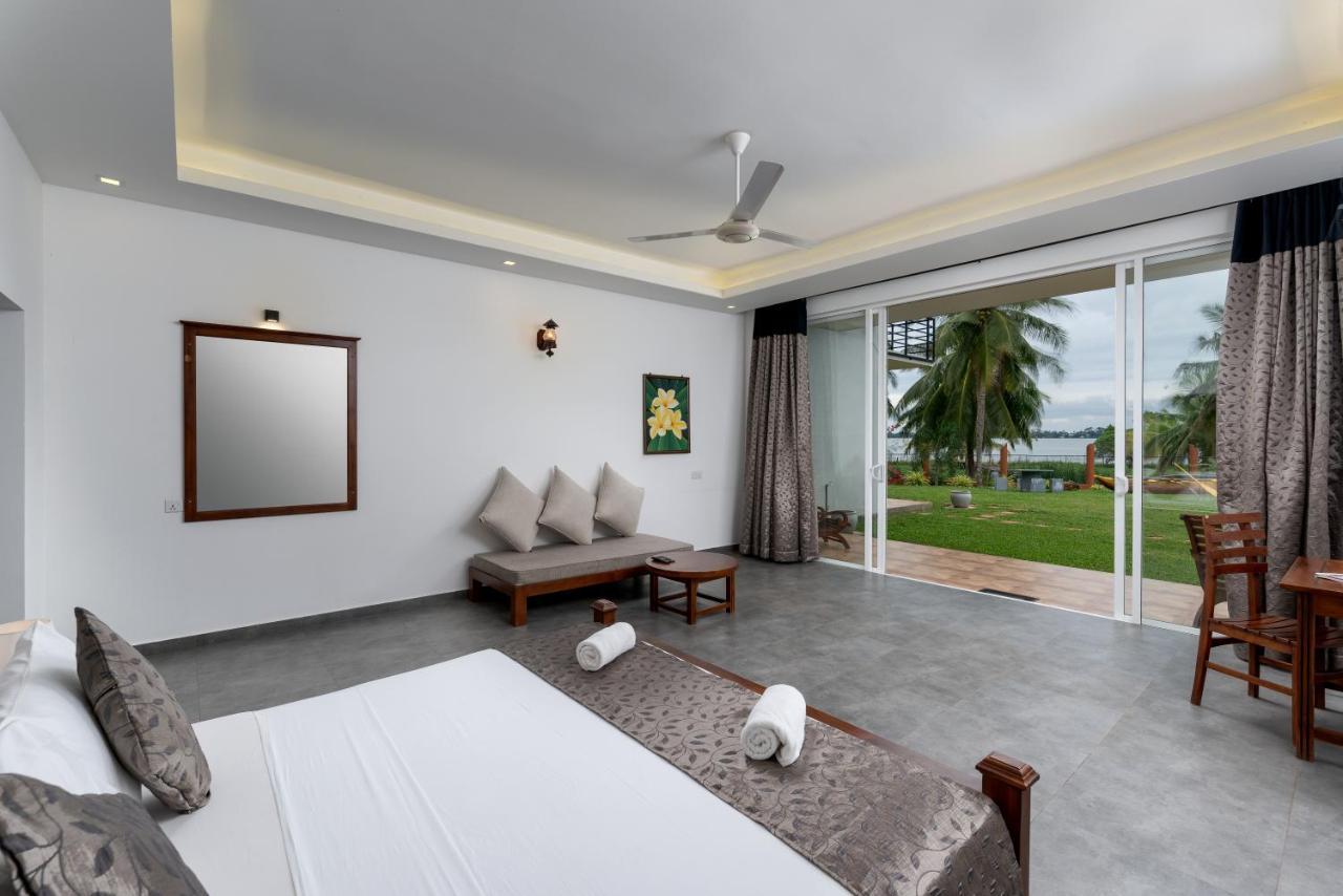 Tara Watergate Hotel Tissamaharama Ngoại thất bức ảnh