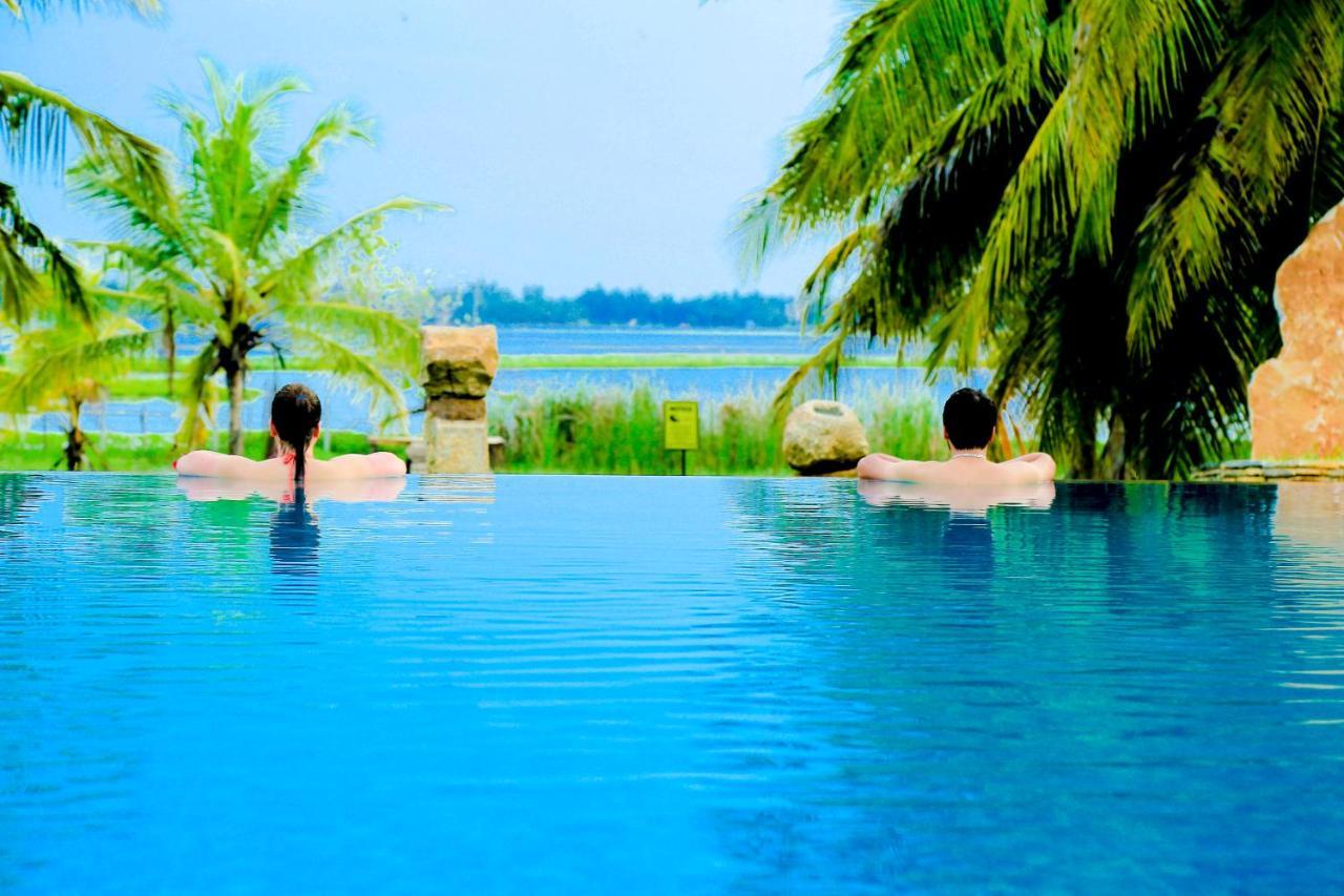 Tara Watergate Hotel Tissamaharama Ngoại thất bức ảnh