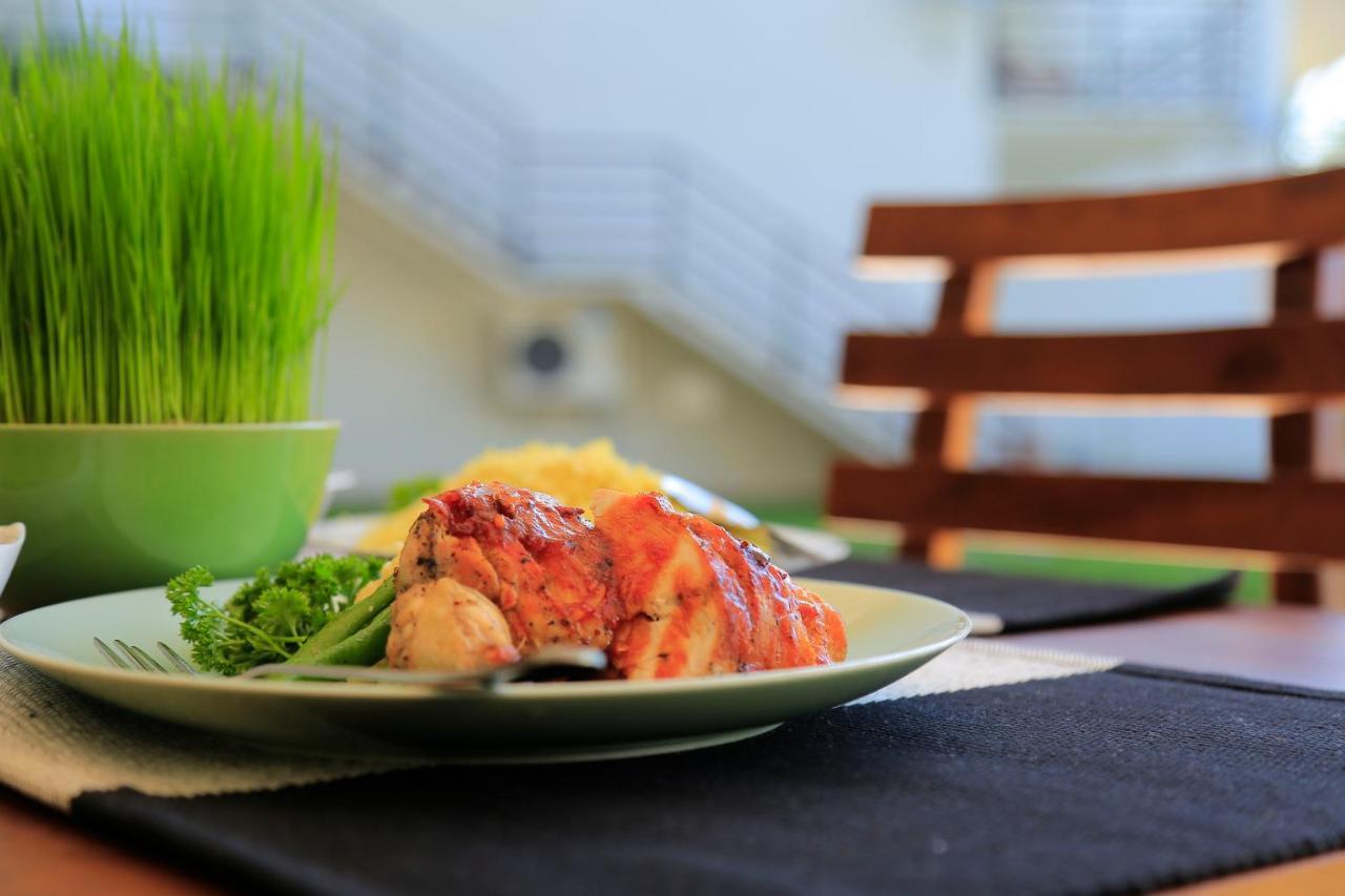 Tara Watergate Hotel Tissamaharama Ngoại thất bức ảnh