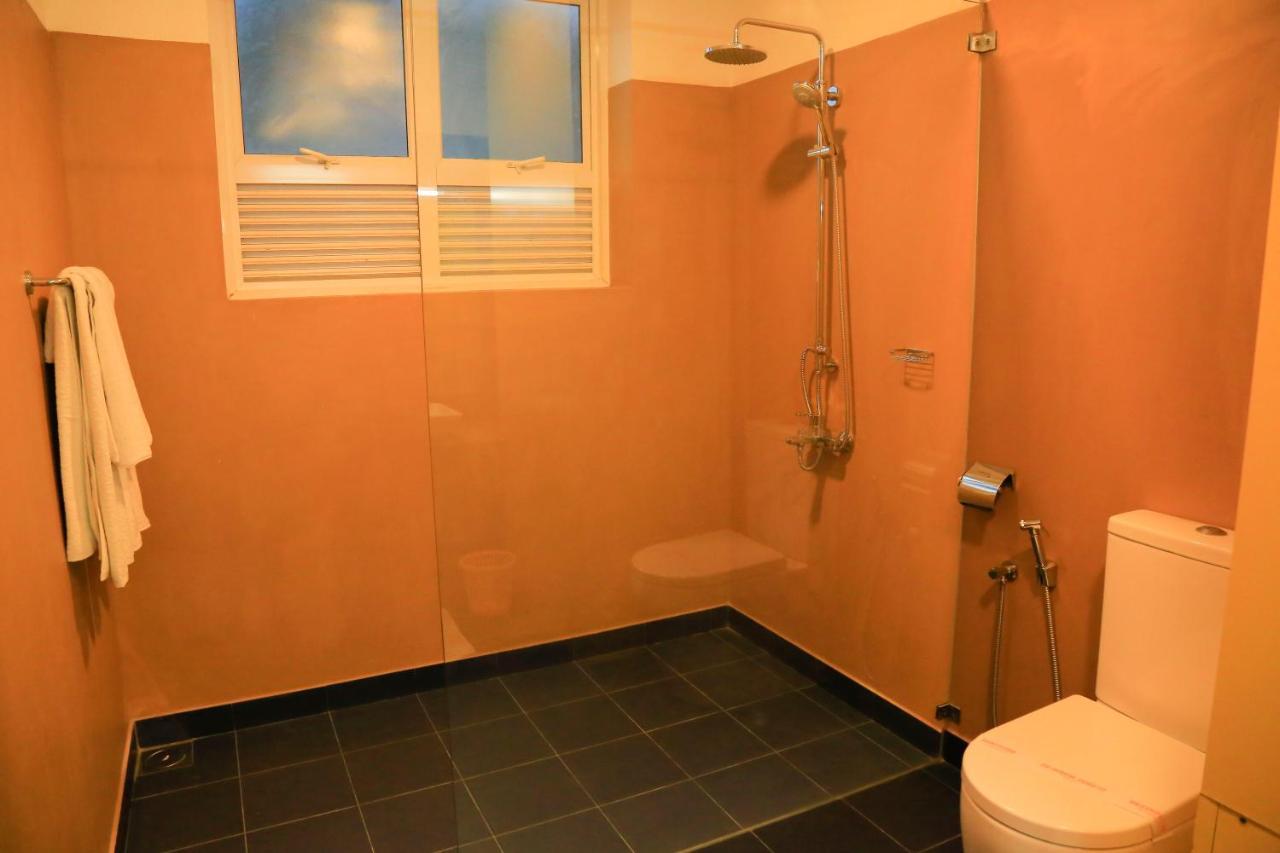 Tara Watergate Hotel Tissamaharama Ngoại thất bức ảnh